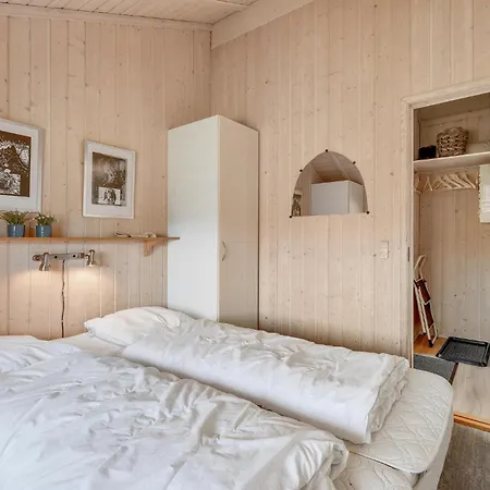 Beach Front Home In Ringkobing With Sauna Ringkøbing